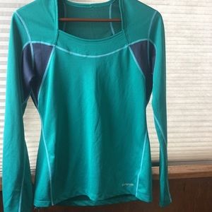 Patagonia athletic top